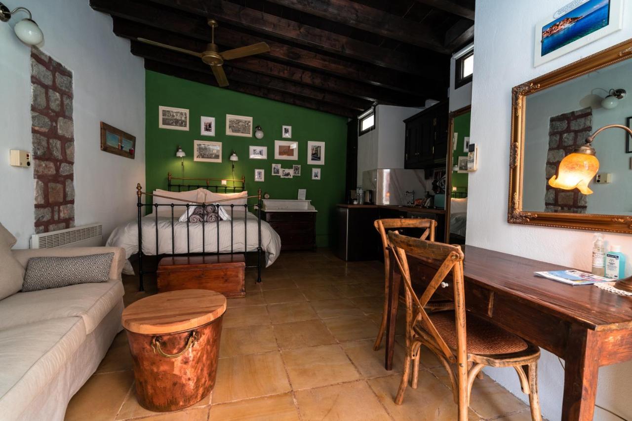 Rafalias Mansion هيدرا المظهر الخارجي الصورة