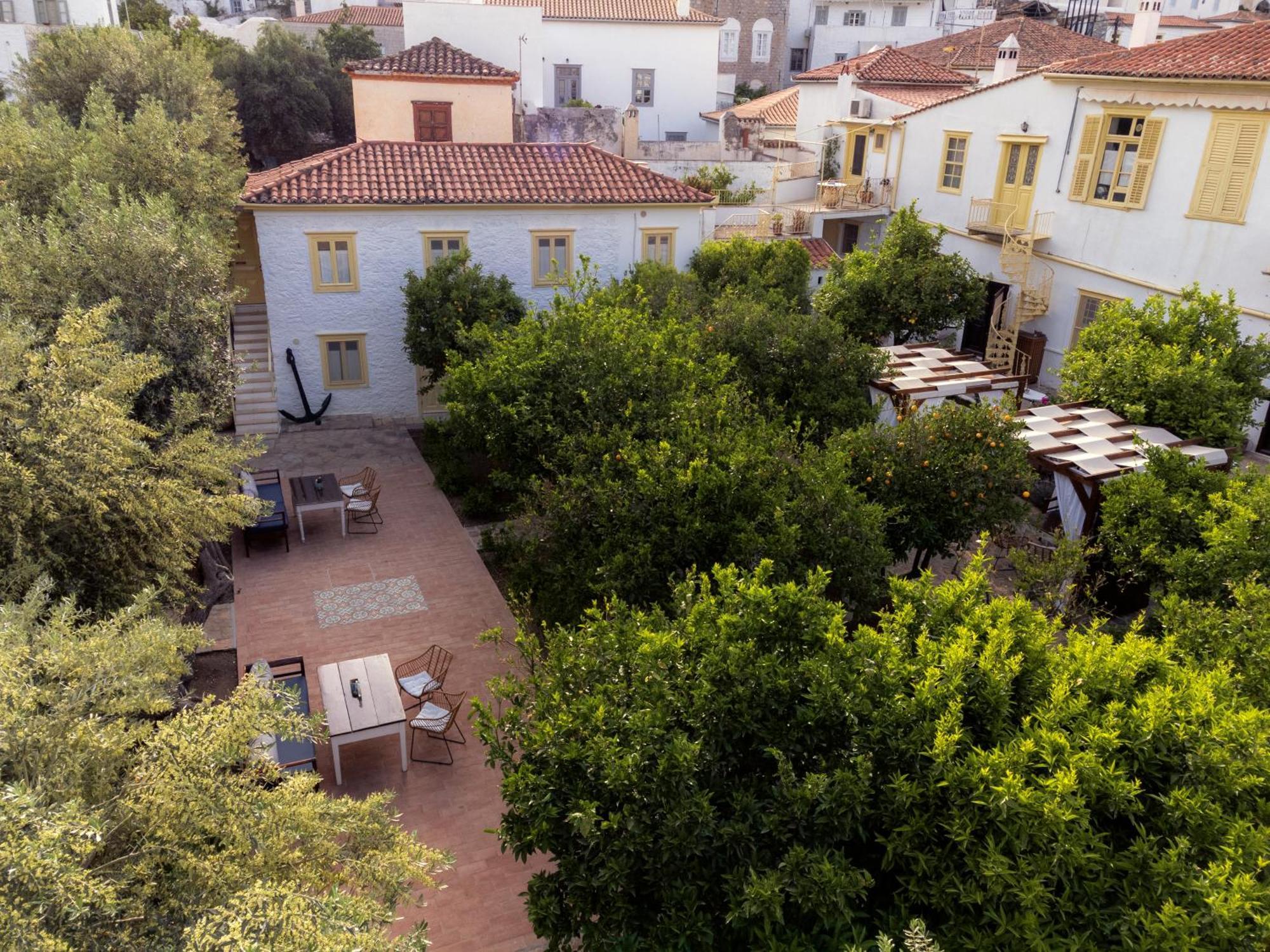 Rafalias Mansion هيدرا المظهر الخارجي الصورة