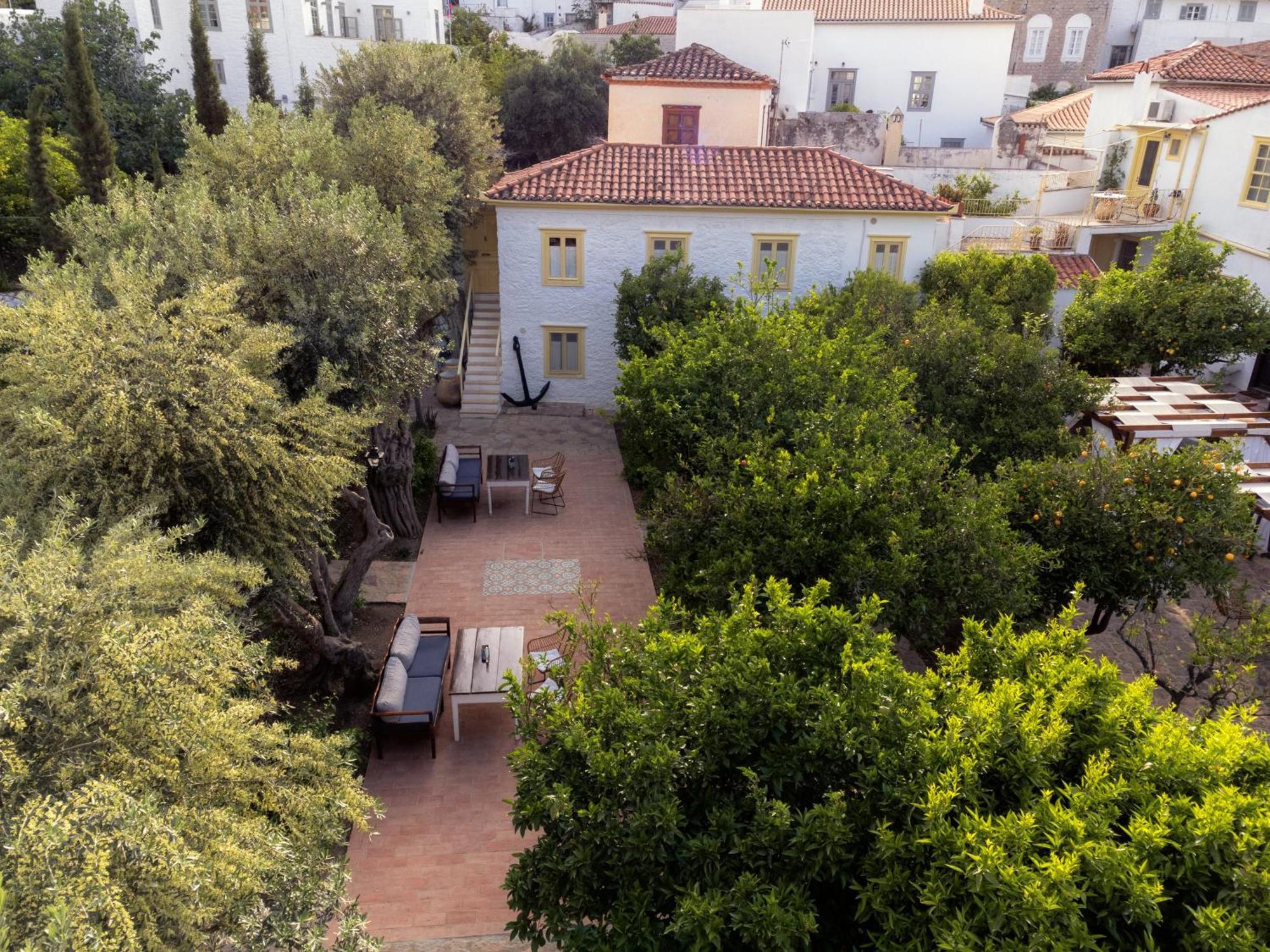 Rafalias Mansion هيدرا المظهر الخارجي الصورة