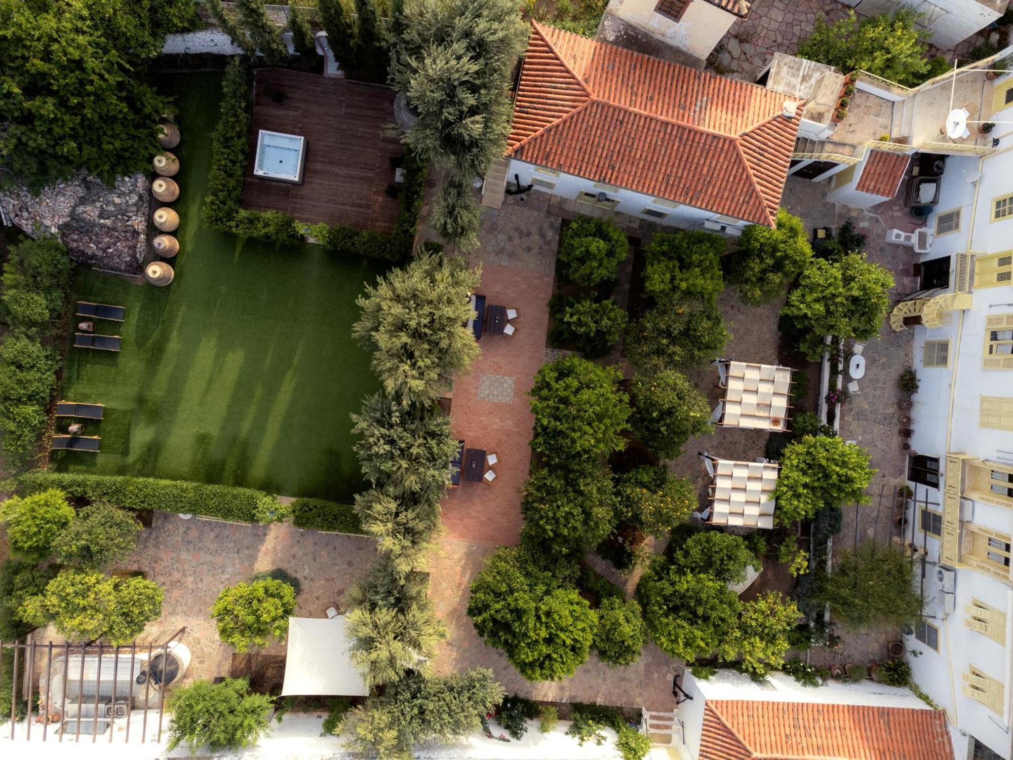 Rafalias Mansion هيدرا المظهر الخارجي الصورة